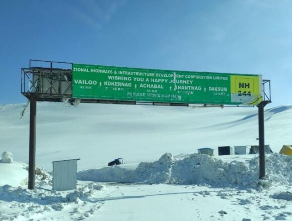 Daksum-Sinthan Road Closed Due To Icy Conditions