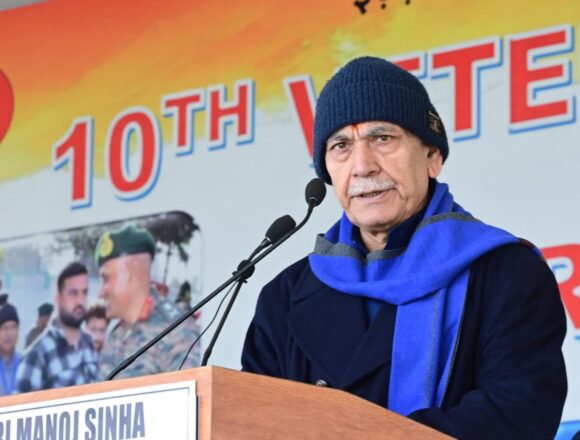 10th Armed Forces Veterans Day:LG pays tribute to ex-servicemen, Veer Naris and their family members at Rajouri