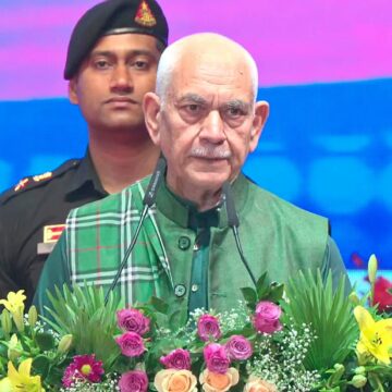 From Kashmir to Kanyakumari, youth scripting new history: LG