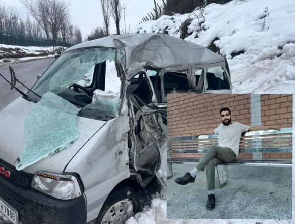 One killed, another injured in truck–car collision at Hyderbeigh Pattan
