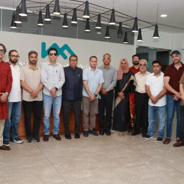 PIB Media Tour to Kerala Begins with Visit to Kochi Water Metro