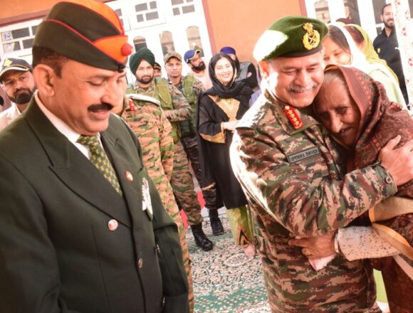 *Old Comrades Meet Again in Poonch During Army Chief’s Visit*