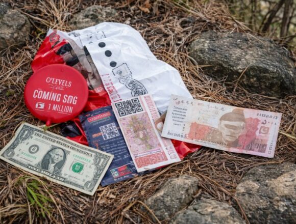 Pakistani Balloons with Foreign Currency Recovered in Akhnoor