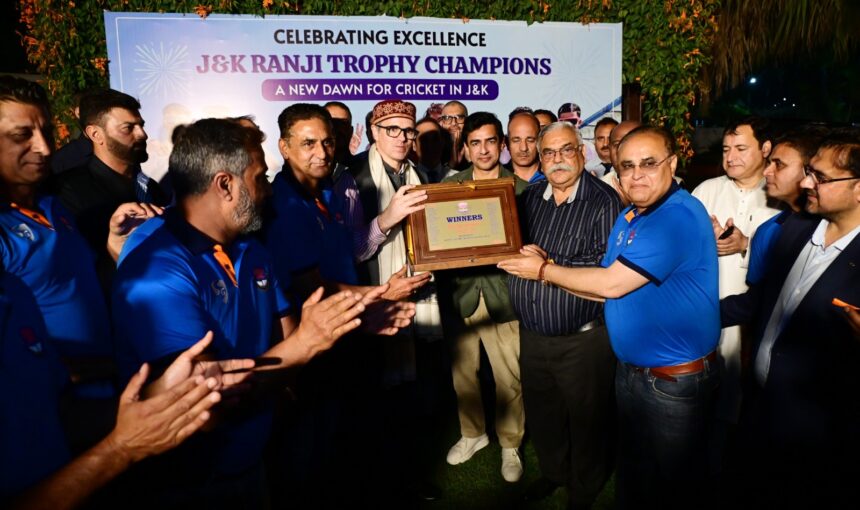 CM Omar Abdullah hosts dinner to honour J&K’s Ranji Trophy Champions