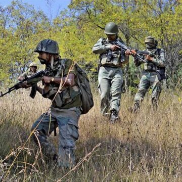Pakistani infiltrator killed in Uri sector gunfight