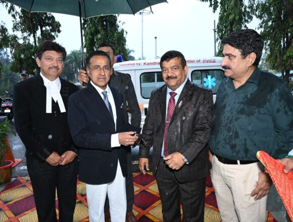 Kandhari Beverages donates ambulance to J&K High Court-7 Kandhari Beverages donates ambulance to J&K High Court