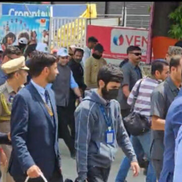LG Manoj Sinha Leads Padyatra Under Nasha Mukht J&K Abhiyan In Budgam